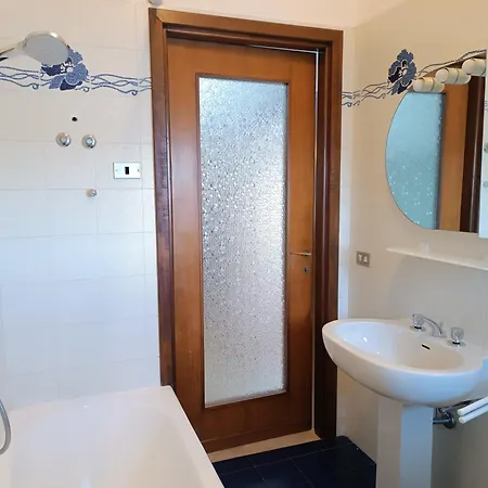 Felicita Apartment *